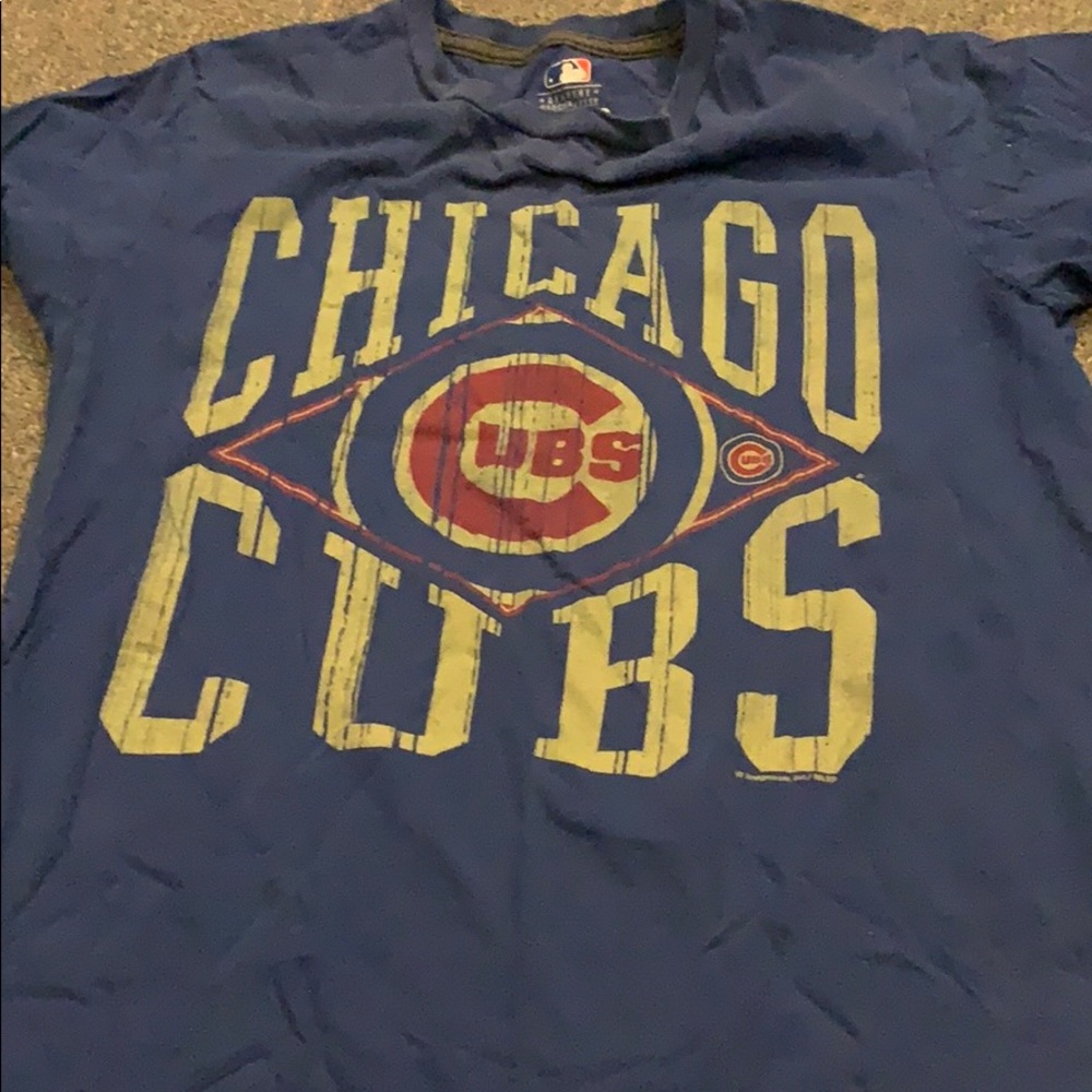 Girls Chicago Cubs t shirt